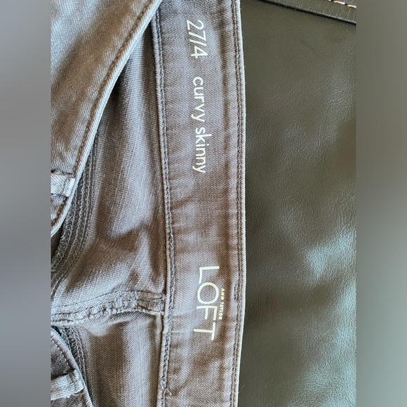 Ann Taylor Loft - Curvy Skinny Jeans - Light Brown - Size 27/4 - Picture 3 of 4